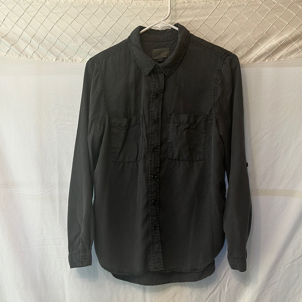 Universal Thread Black Casual Button Down Shirt